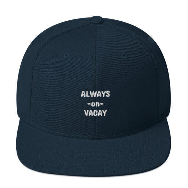 Snapback-Cap “Always on vacay”